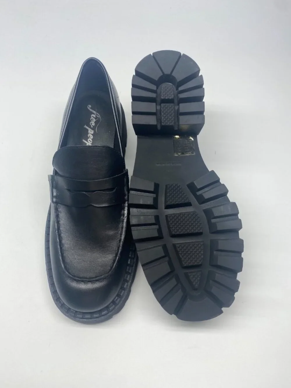 Free People Womens Lyra Lug Sole Black Platform Loafers Sz 9.5
